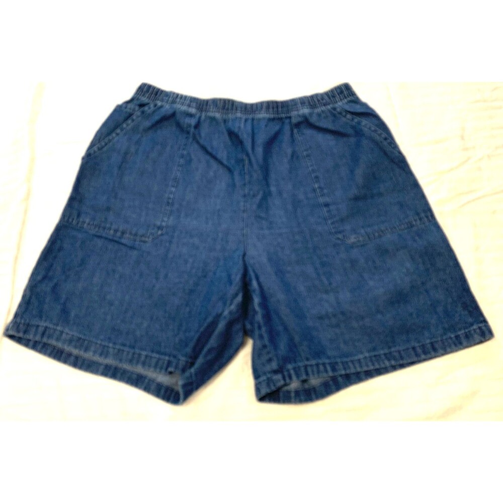 CLASSIC ELEMENTS WOMENS SHORTS SIZE M